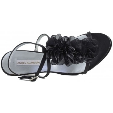 ANG ALARCON SATIN PARTY SHOES  NEGRO