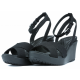 SANDALIAS CROCS LEIGH 2 CROSS STRAP 204950 NEGRO