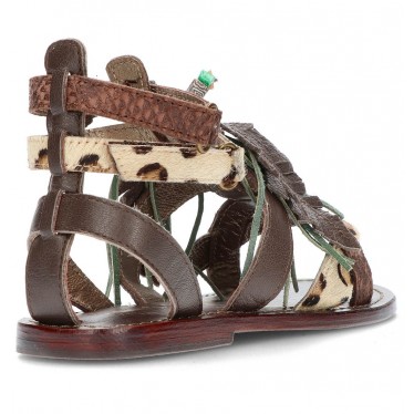 OCA LOCA girl sandal white stones MARRON