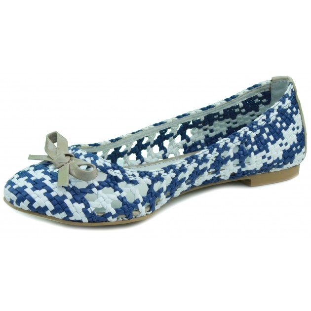 Cafe Noir bicolor woman dancer AZUL