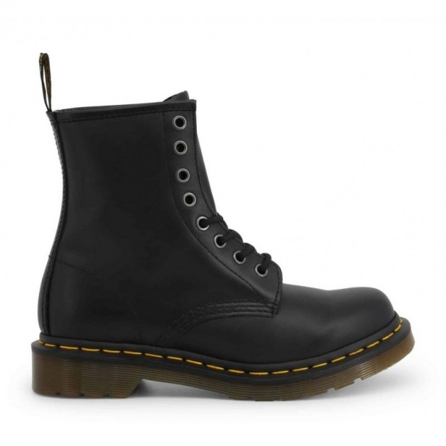 DR MARTENS LEATHER BOOTS WITH LACES 1460 BLACK DR MARTENS LEATHER BOOTS WITH LACES 1460 BLACK