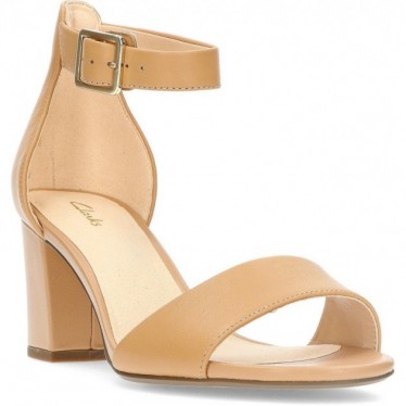 CLARKS DEVAMAE SANDALS CAMEL